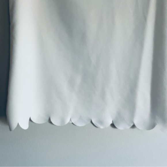 SHEIN Women's White Scalloped Short Sleeve Shirt Blouse Top Size Medium - Picture 5 of 12